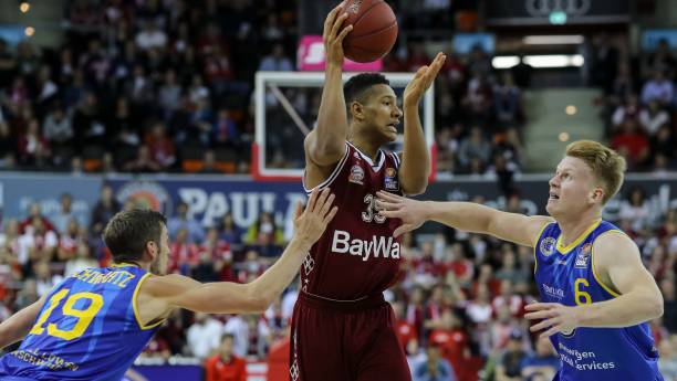 场比赛中技 场比赛中技