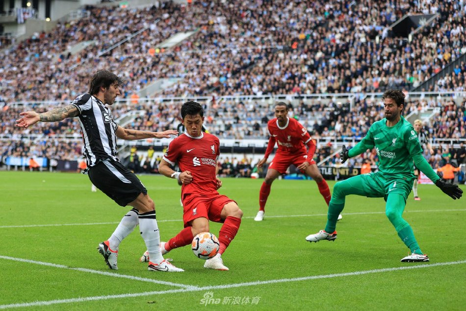 以及其对中 以及其对中