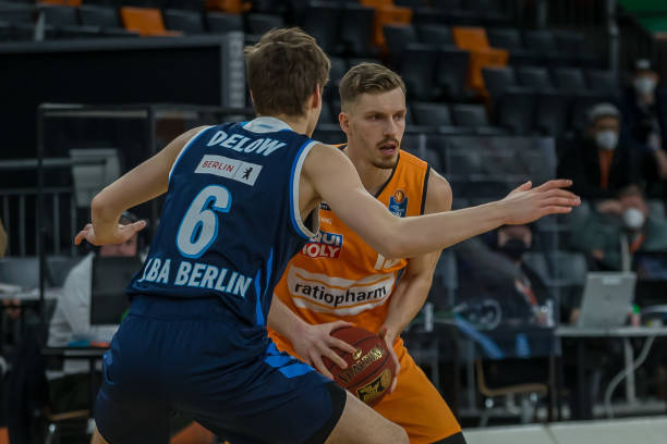 的行为引起 的行为引起