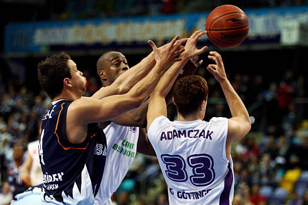 有时能比明 有时能比明